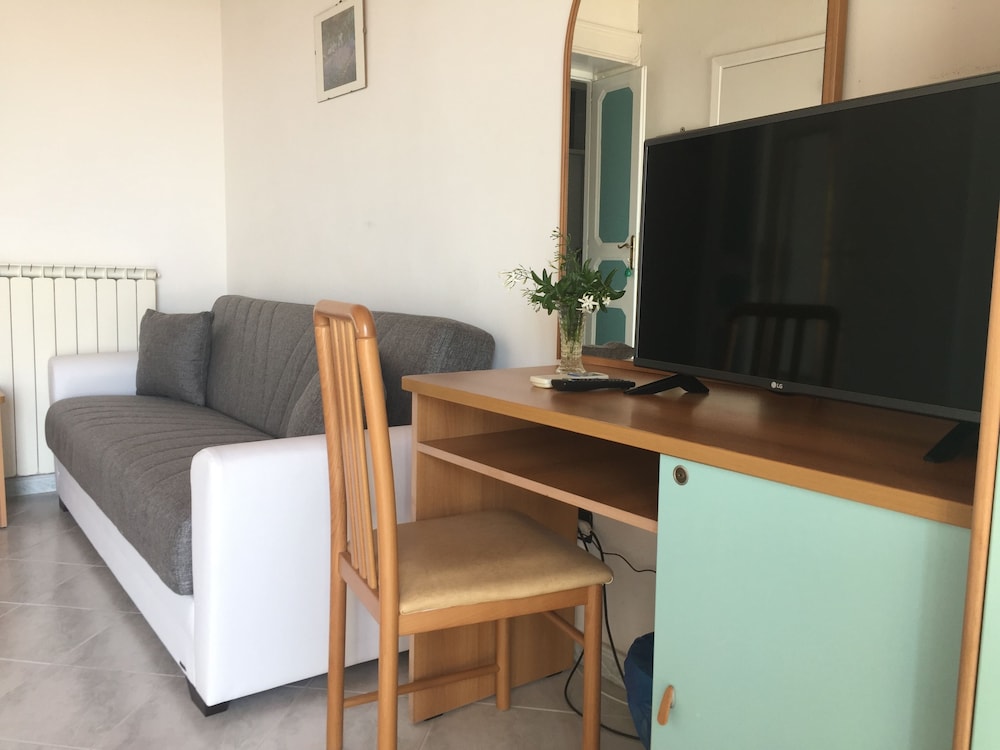 Superior Double Room, Mountain View photo 3