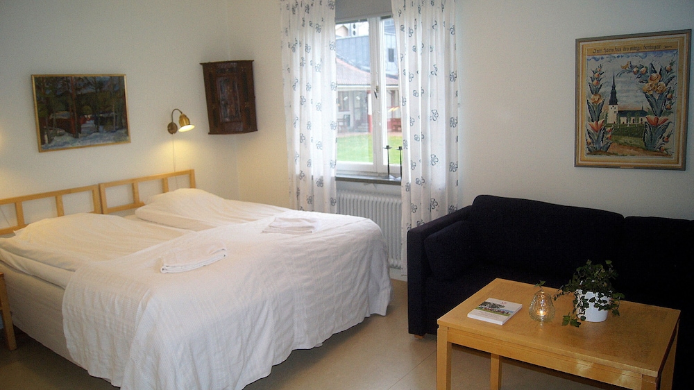 Family Room, 1 Double Bed with Sofa bed photo 1