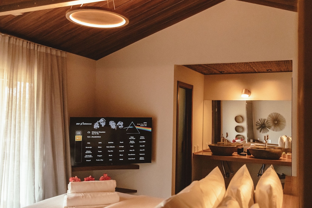 Deluxe Room, 1 Bedroom, Mountain View photo 3