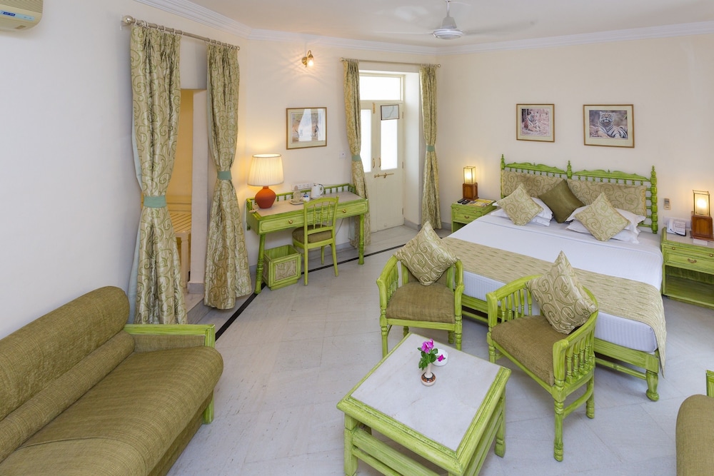 Superior Room - Photo 23
