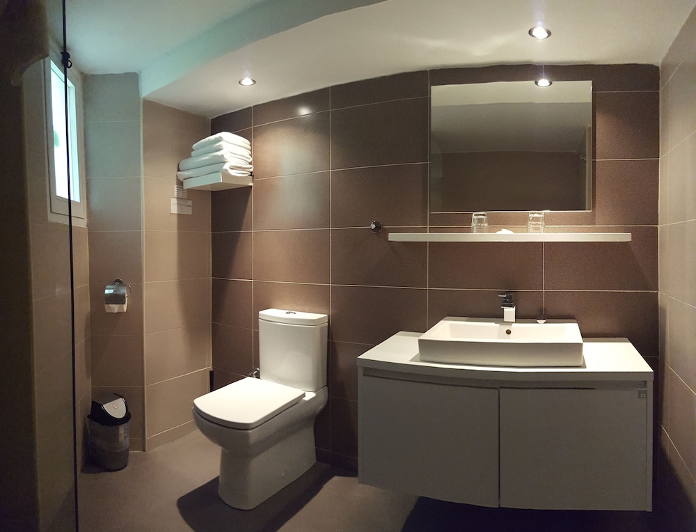 Club Room photo 2