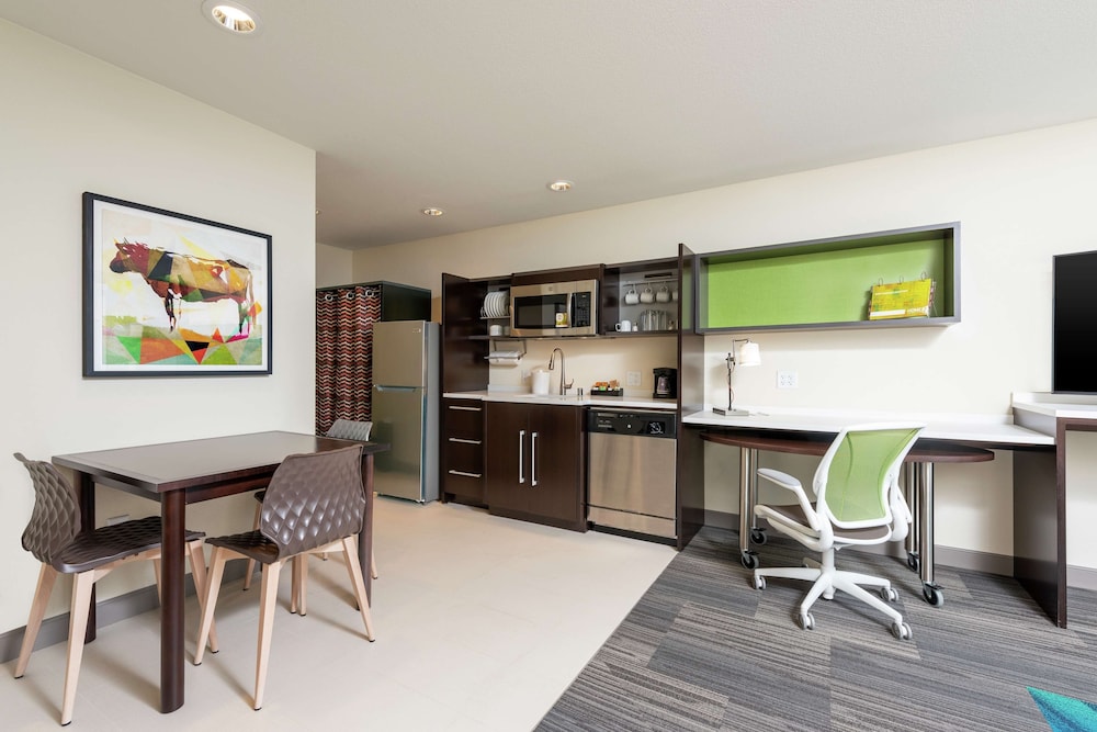 Suite, 1 Bedroom, Non Smoking - Photo 2