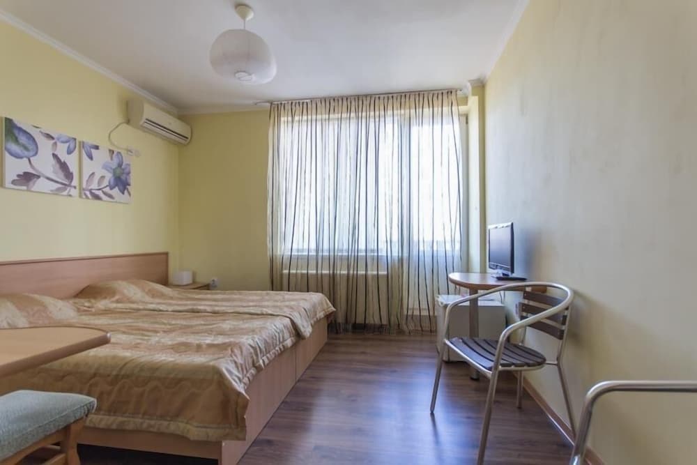 Standard Double Room photo 2