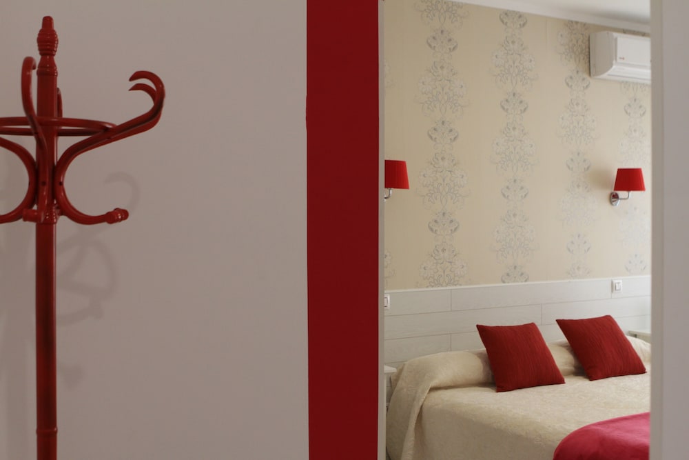 Economy Double Room photo 3
