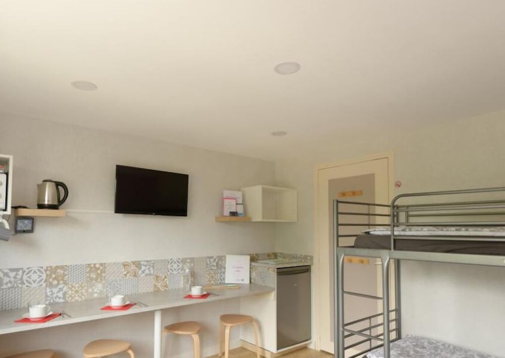 Suite, Private Bathroom, Courtyard View (Grande Chambre) photo 1
