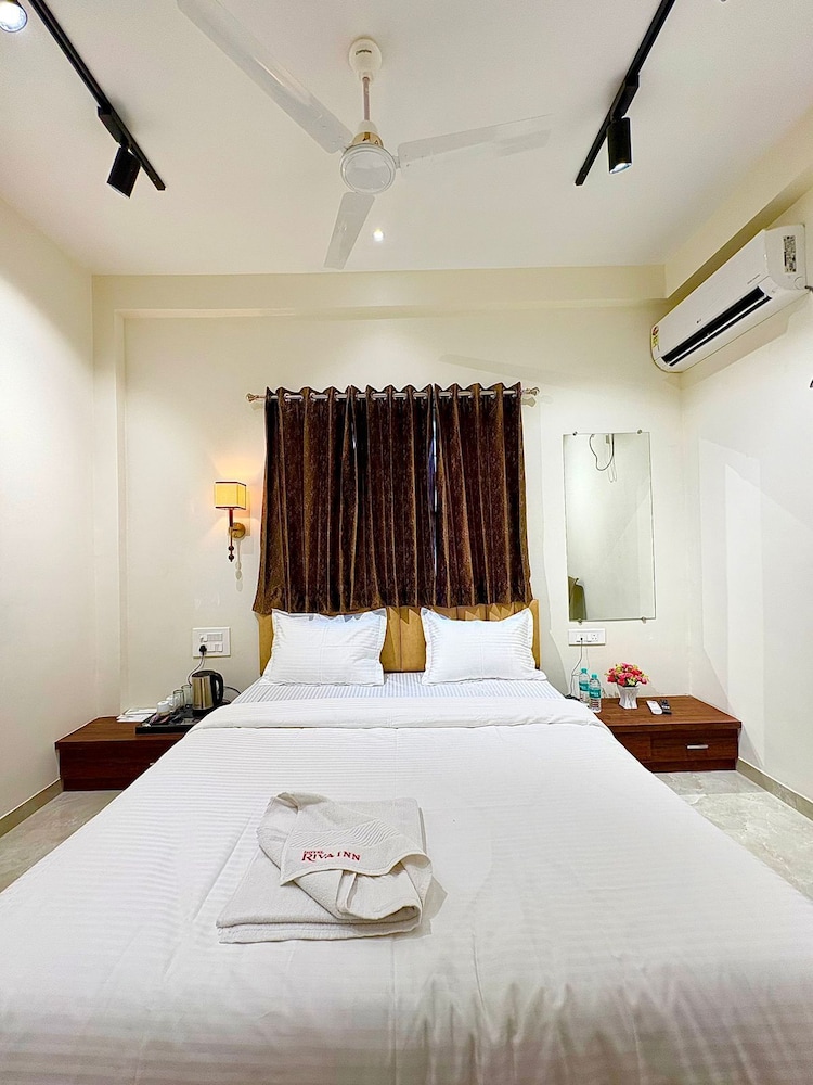 Deluxe Room, Balcony