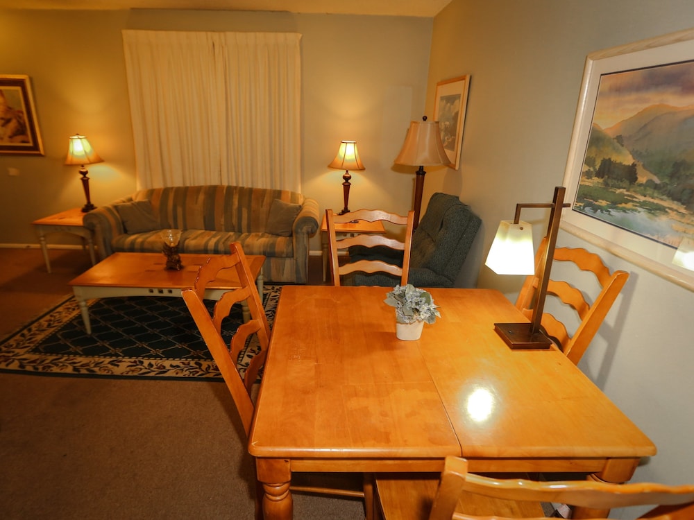 Suite, 1 Bedroom, Non Smoking photo 2