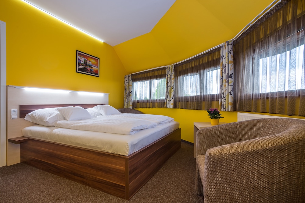 Standard Suite photo 1
