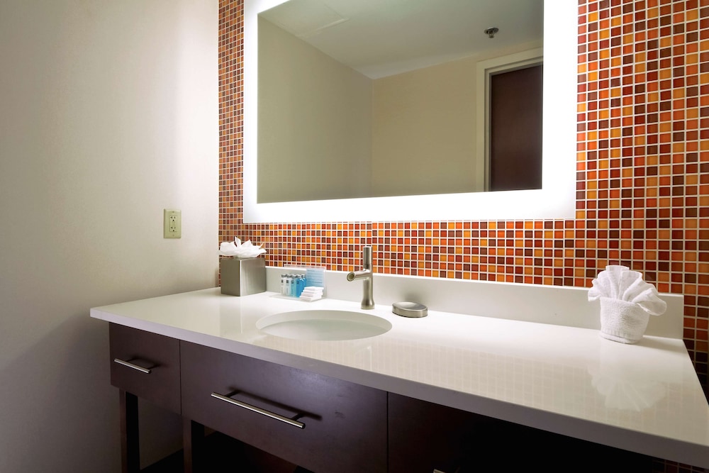 Suite, 1 Bedroom, Non Smoking - Photo 4