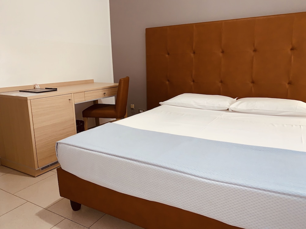 Superior Single Room