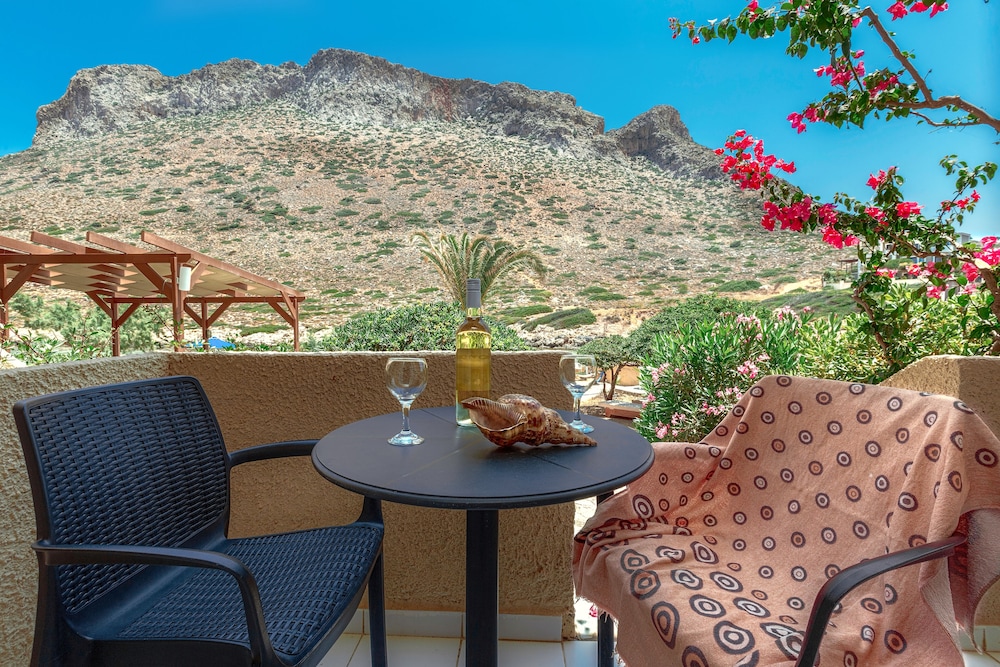 Economy Studio, Balcony, Bay View