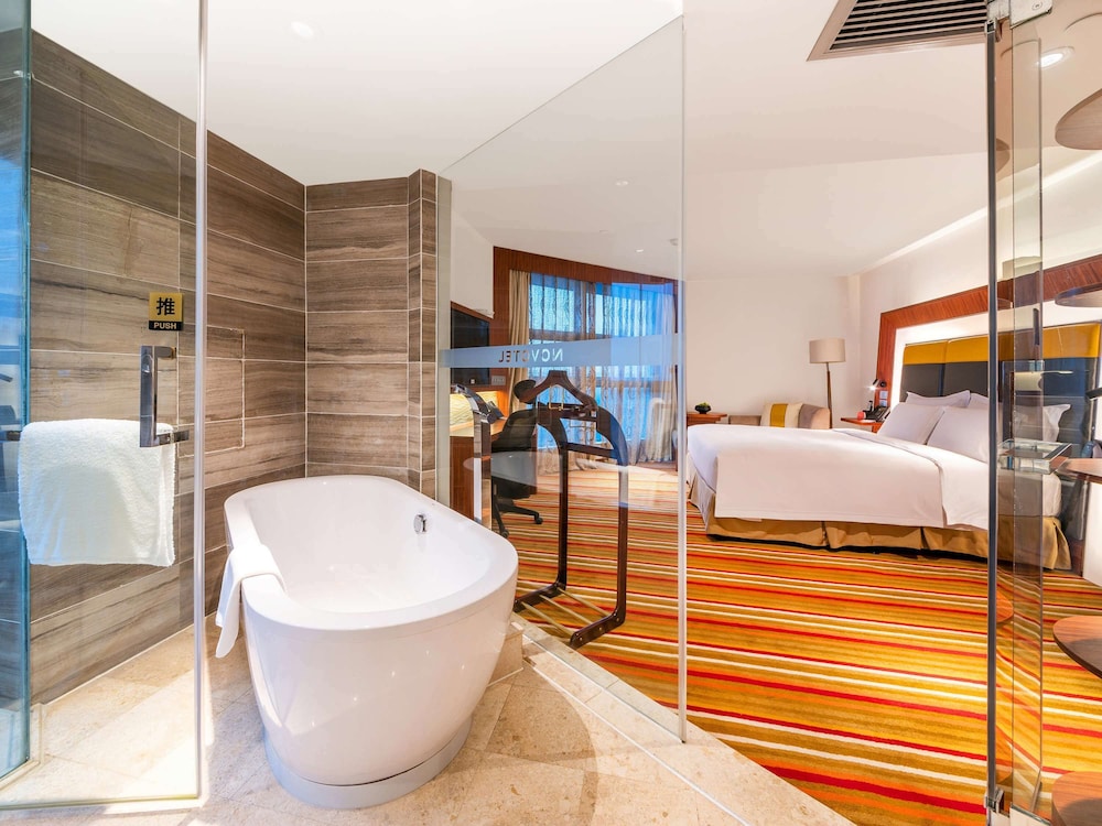 Superior Room, 1 King Bed - Photo 8