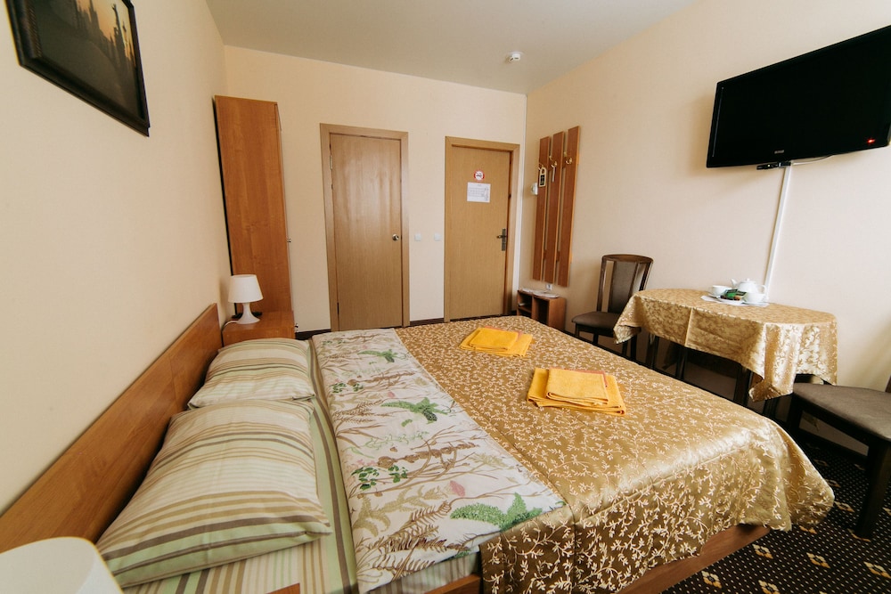Economy Double Room, 1 Double Bed photo 2