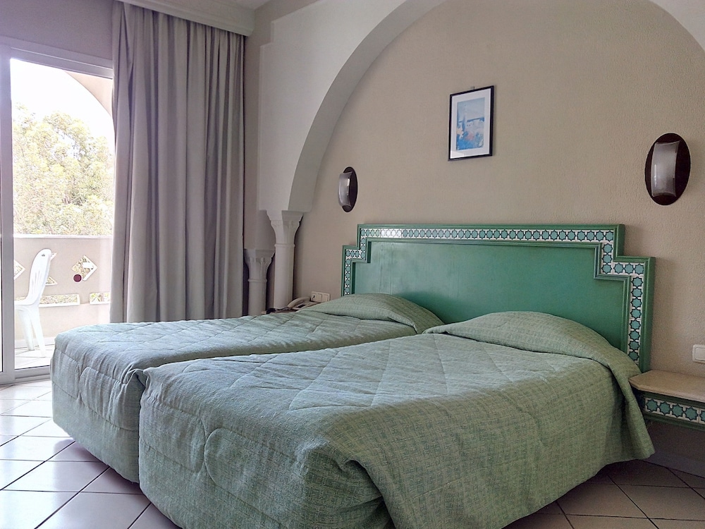 Standard Room - Photo 6