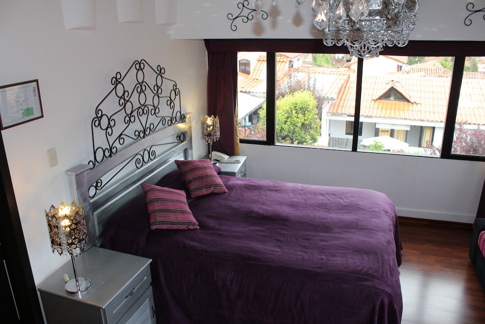 Deluxe Suite, City View photo 3