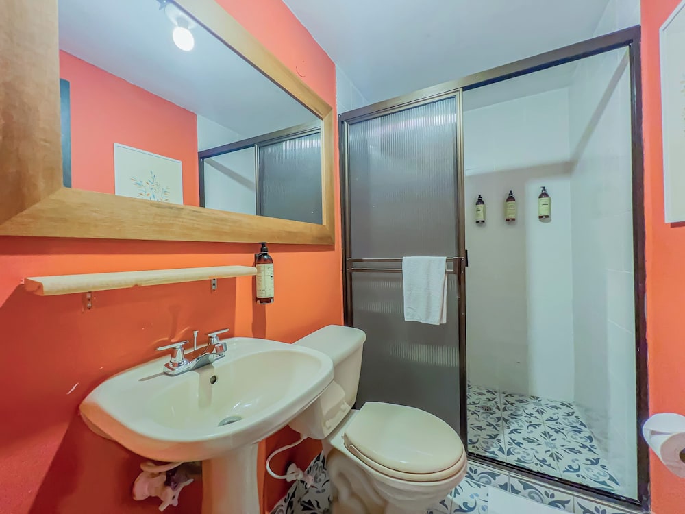 Studio Apartment - Photo 5