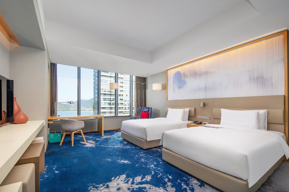 Room, 2 Double Beds, River View photo 1