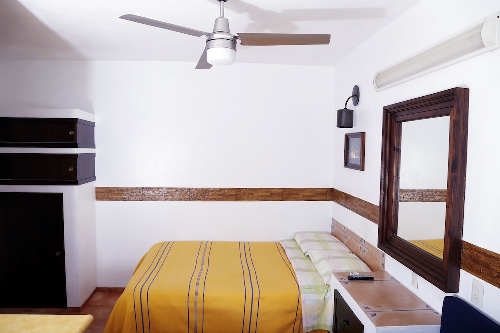 Basic Room photo 2