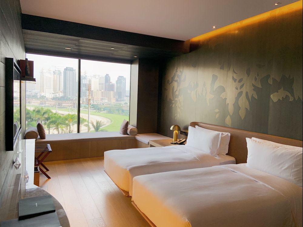 Deluxe Cotai Twin Room photo 1