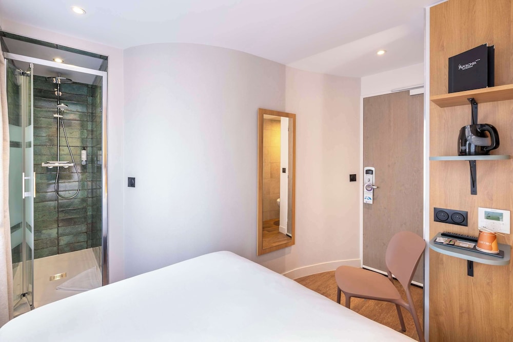 Standard Room, 1 Twin Bed, Non Smoking thumbnail 5