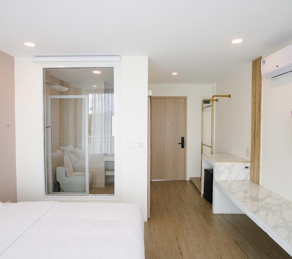 Family Quadruple Room - Photo 6