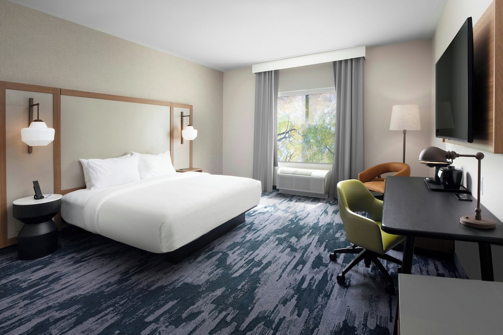 Fairfield by Marriott Inn & Suites DeSoto Dallas South