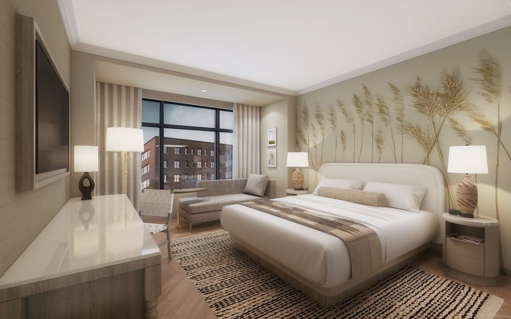 Deluxe Suite, Accessible (Rose Garden)