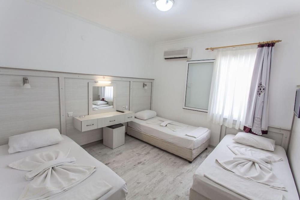 Standard Triple Room, 3 Twin Beds