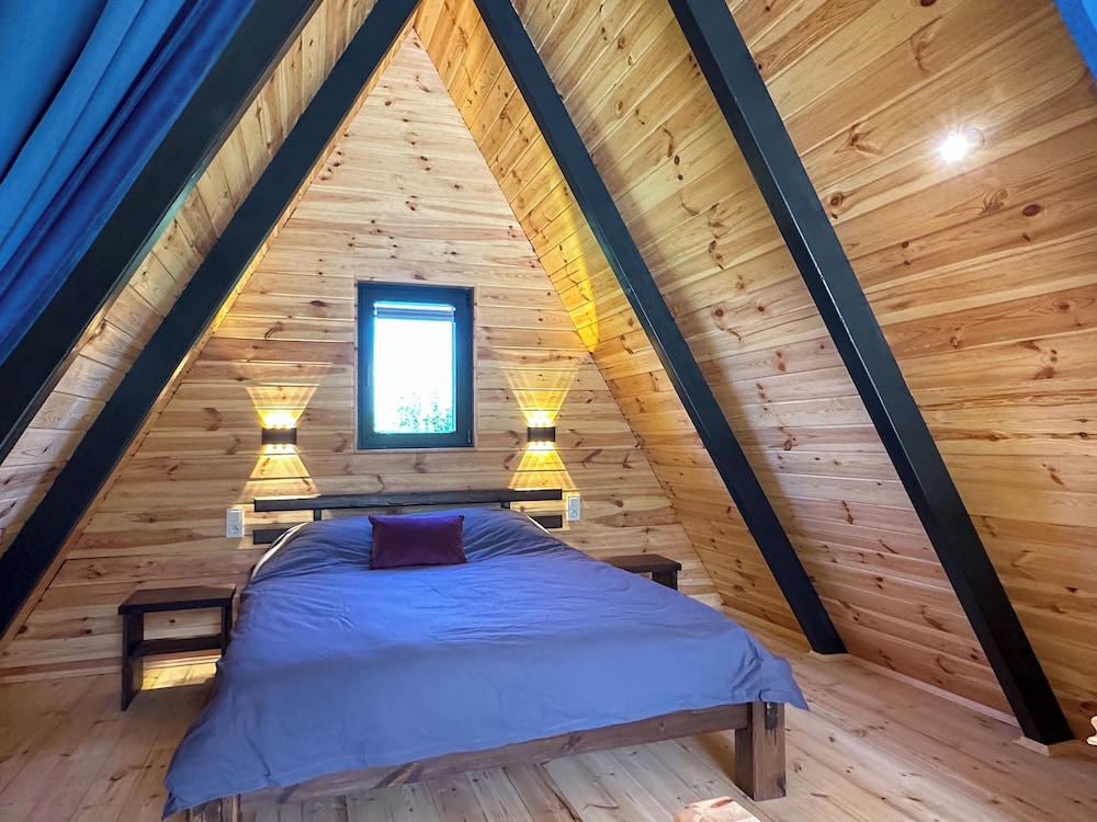 4-SANA-LUX BUNGALOW WITH HEATED POOL