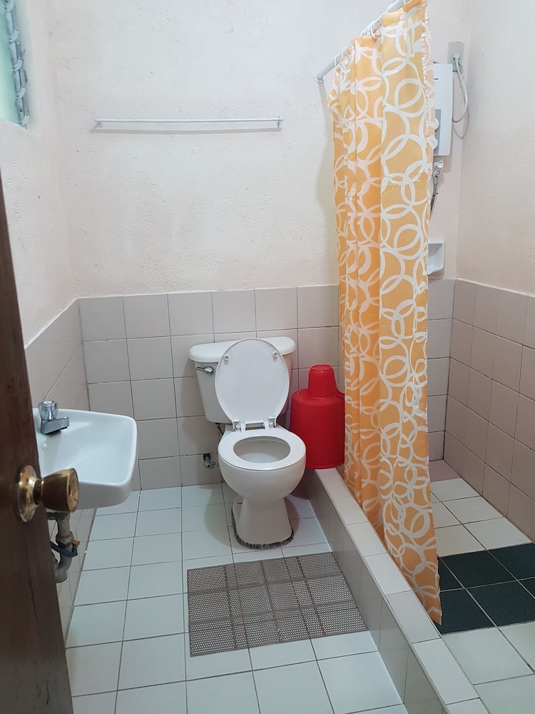 Deluxe Double or Twin Room, Balcony, Sea View photo 3