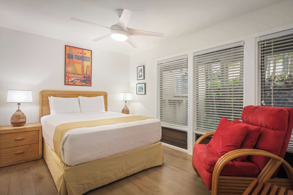 Suite, 1 Bedroom, Garden View