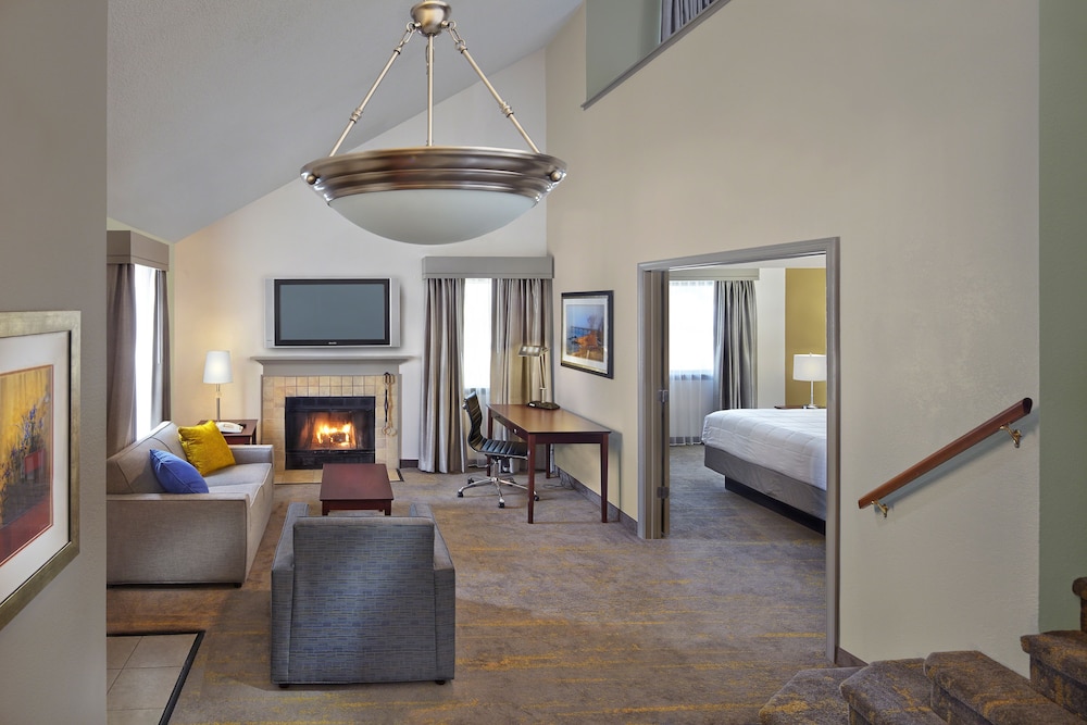 Suite, Multiple Beds photo 1