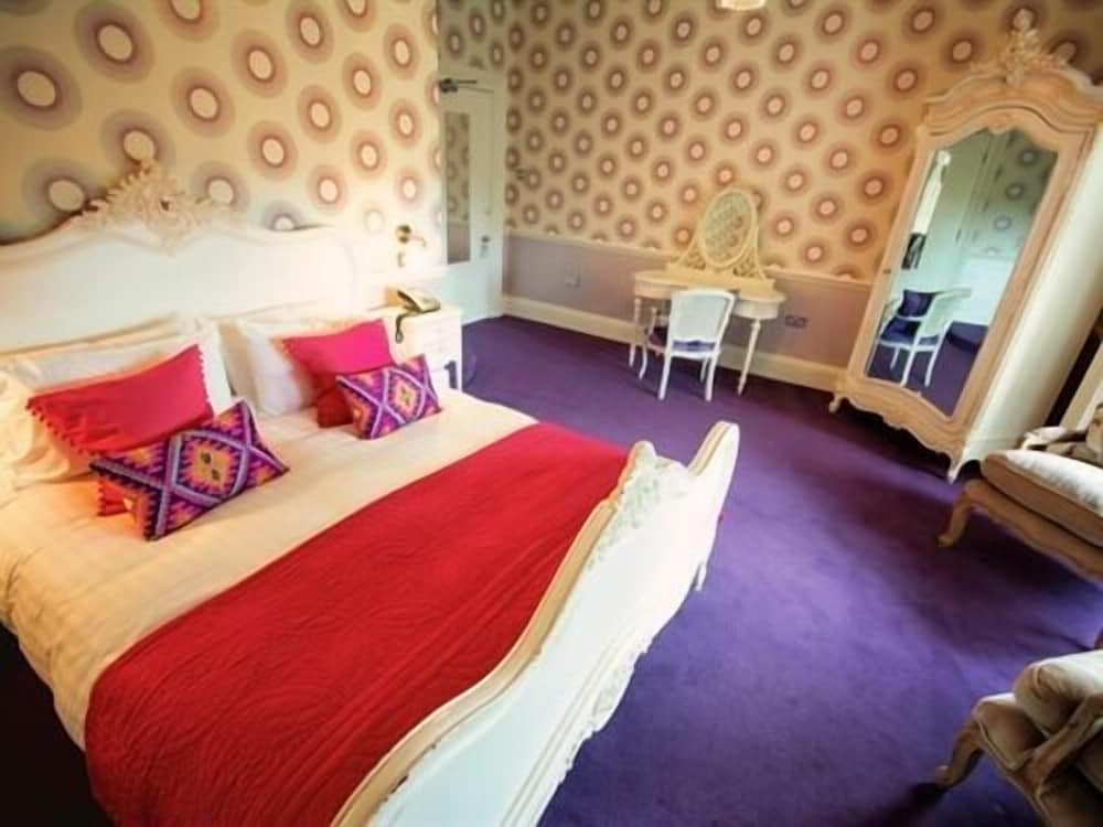 Superior Double Room, Ensuite, Garden View - Photo 1