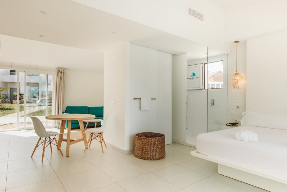 Studio Suite, Hot Tub, Marina View photo 3