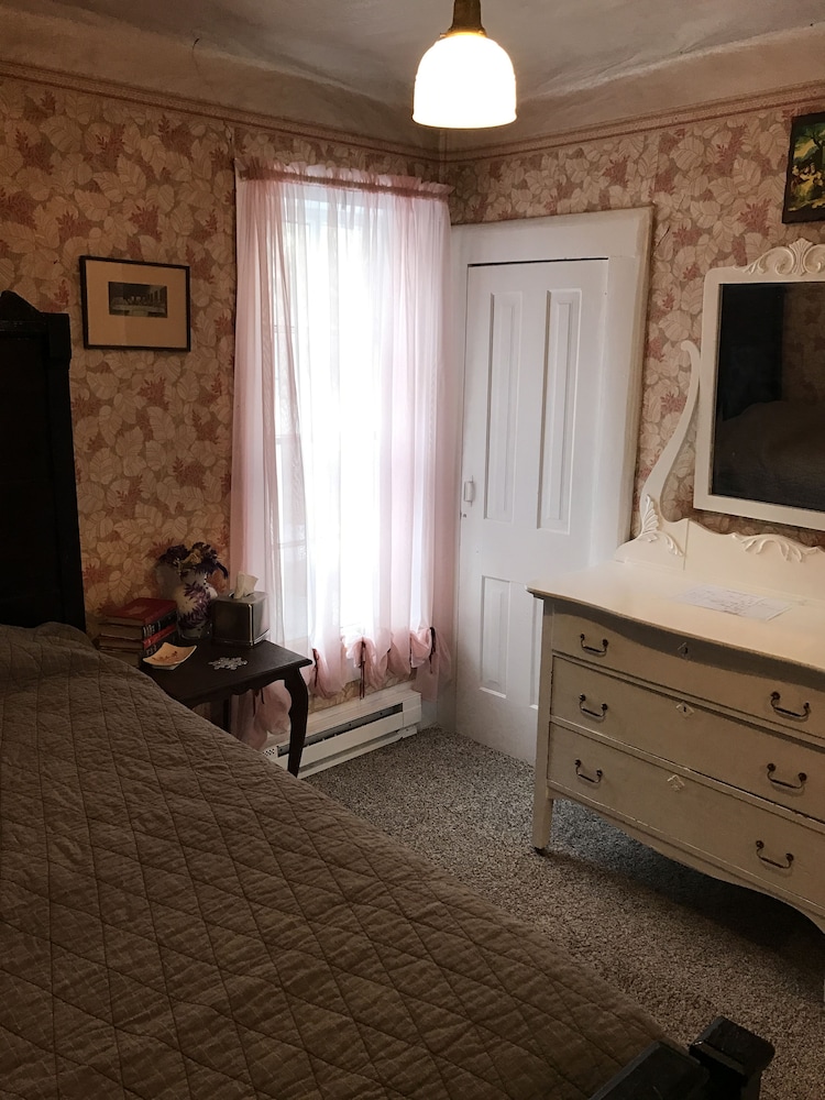 Twin Room, Garden View photo 3
