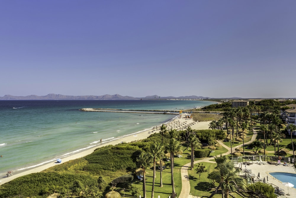 Superior Double Room, Balcony, Partial Sea View (2 Adults + 1 Child) - Photo 4