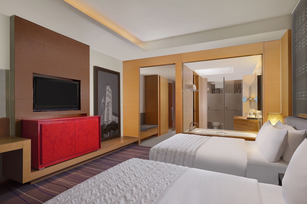 Club Room, 2 Double Beds - Photo 3