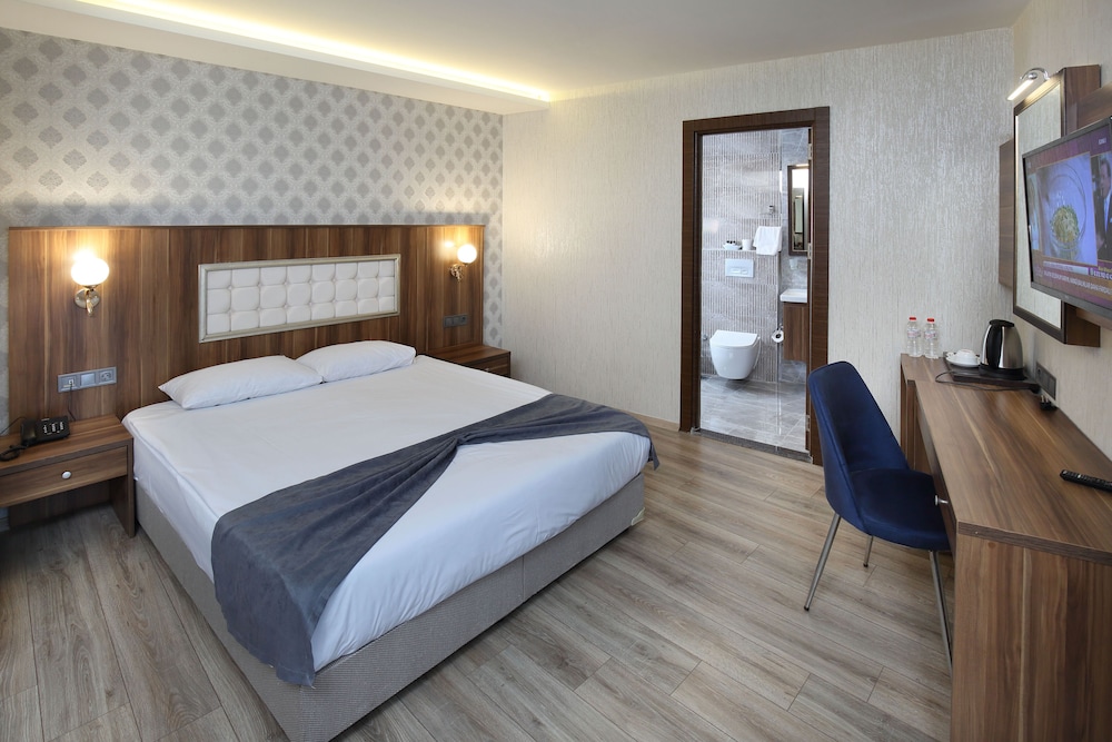 Standard Room - Photo 1