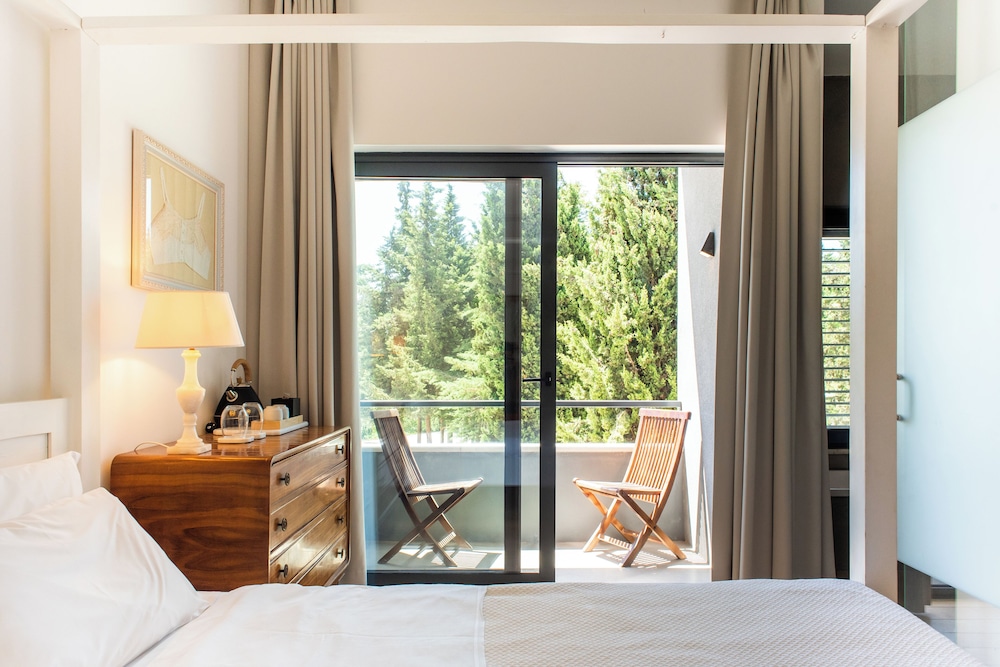 Double Room - Photo 2