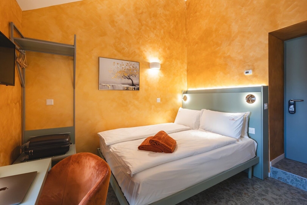 Comfort Room