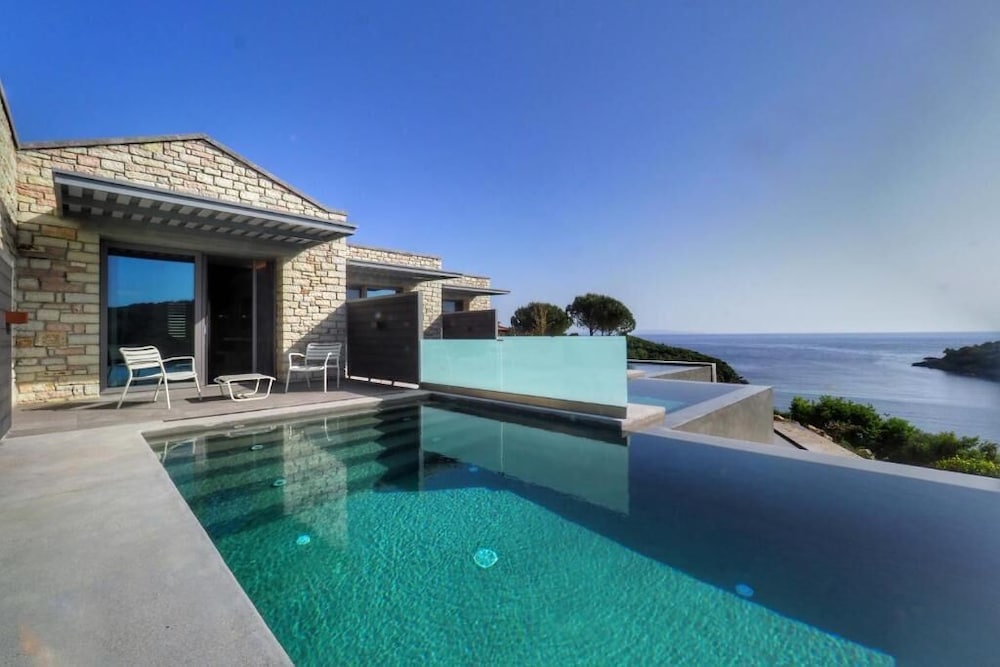 Executive Junior Suite Sea View, Patio Private Pool - Photo 2