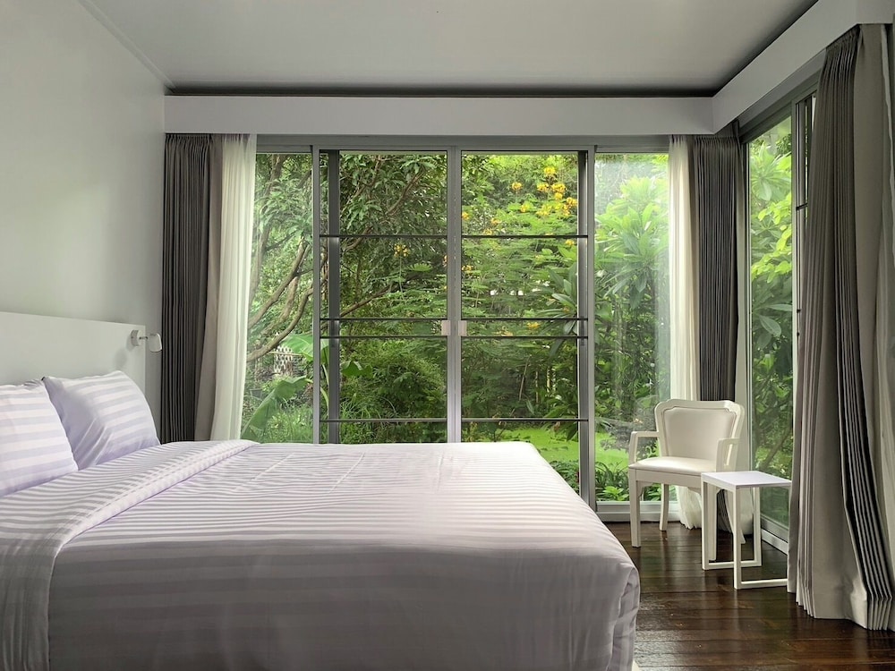 Standard Triple Room, Garden View photo 2
