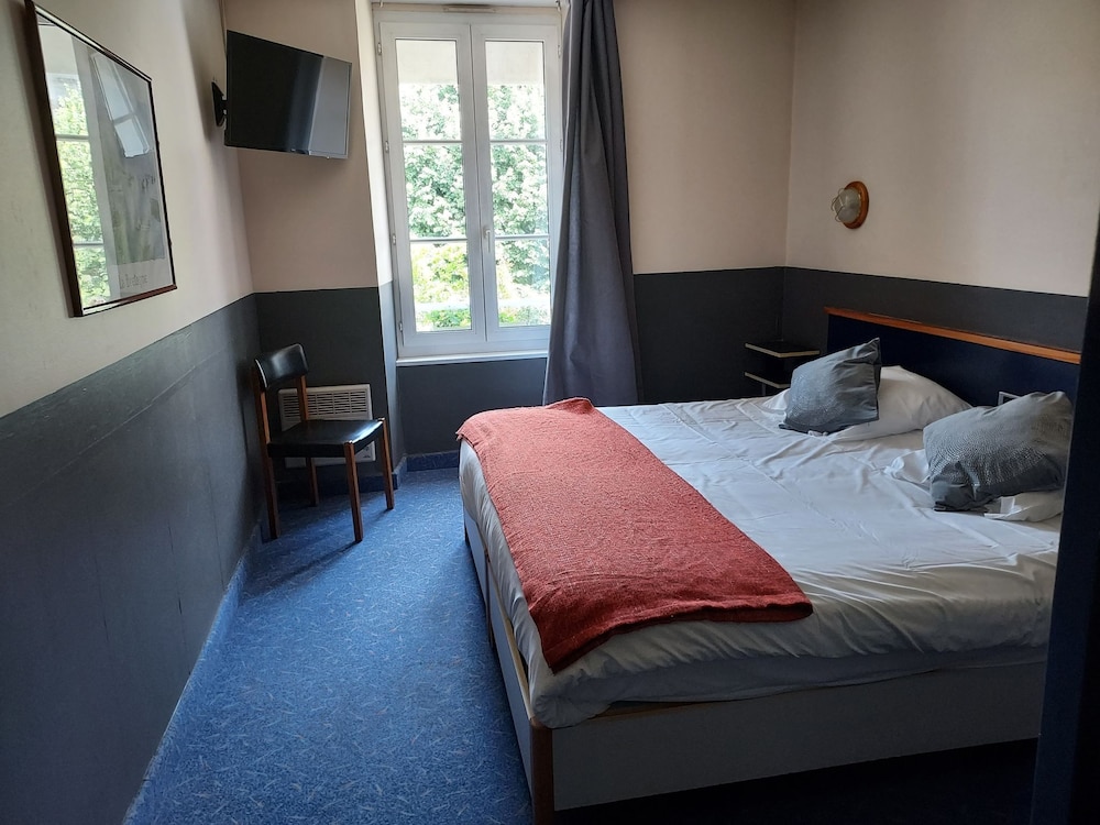 Standard Room, 1 Double or 2 Twin Beds