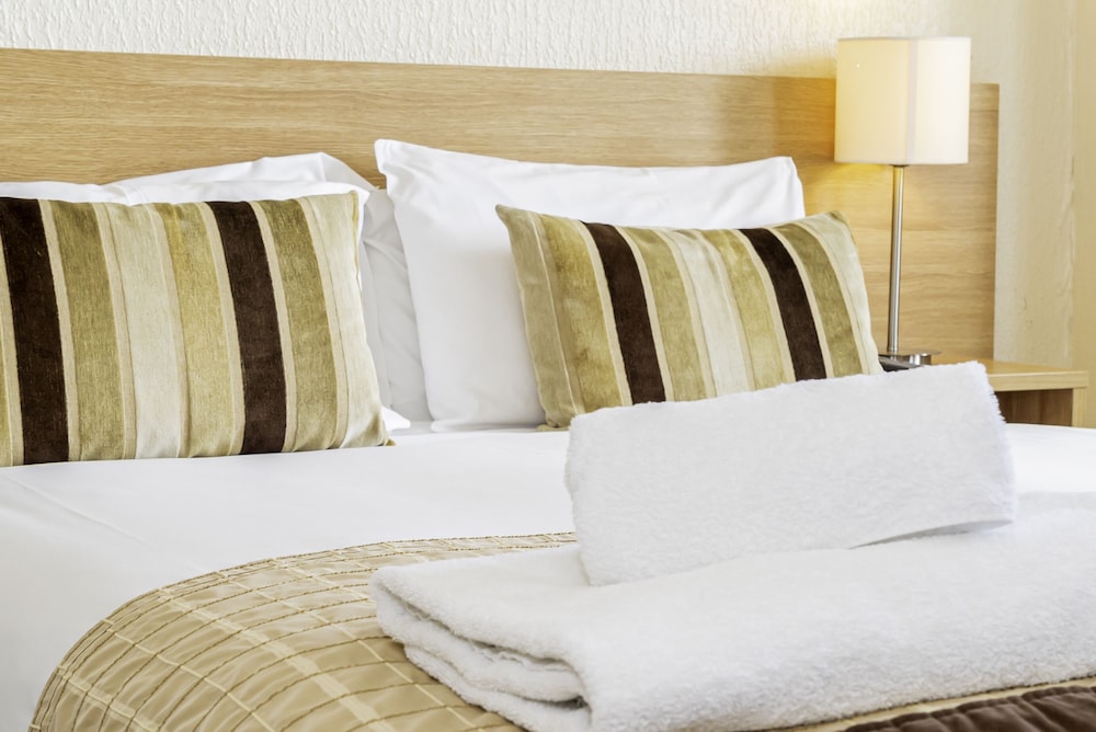 Classic Double Room, Ensuite, Sea View photo 2