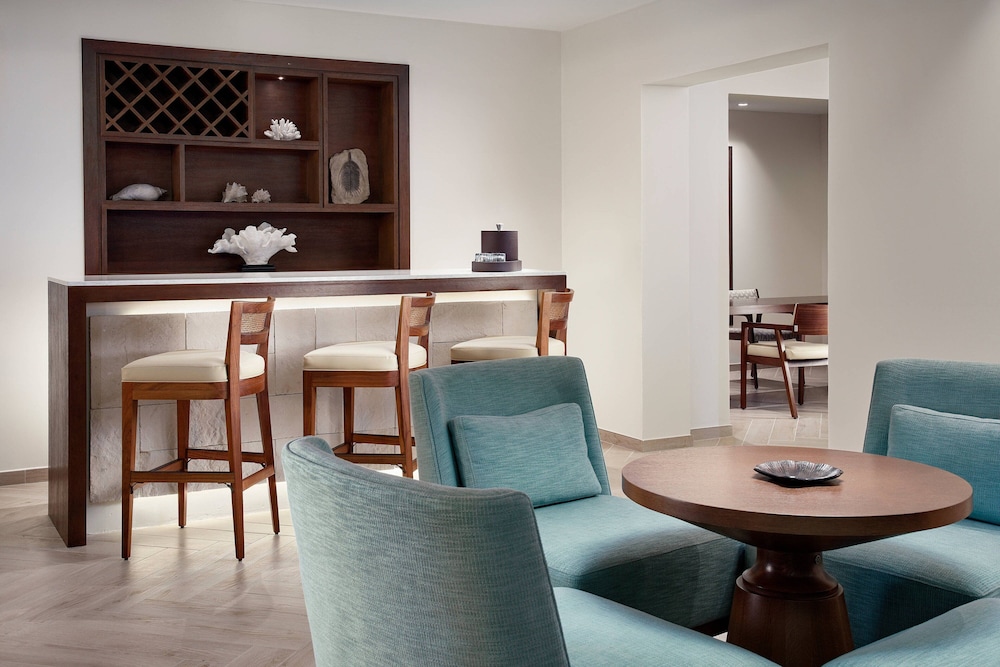 Deluxe Room, 1 Double Bed, Balcony