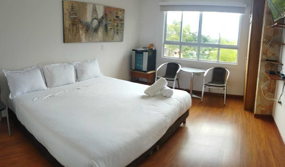 Panoramic Double Room, Private Bathroom, Lake View photo 1
