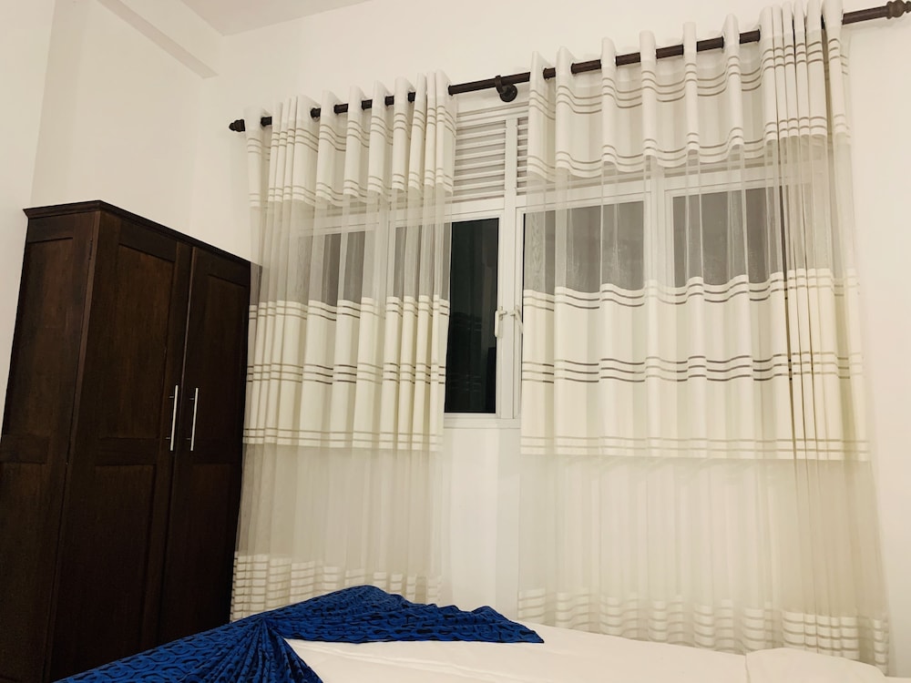 Basic Triple Room, Multiple Beds photo 3