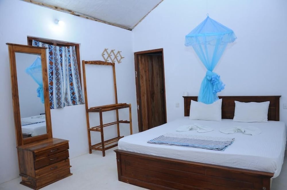 Comfort Double Room, Patio, Partial Sea View photo 2