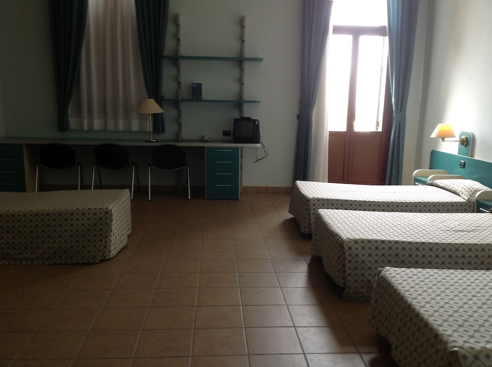 Quadruple Room photo 3