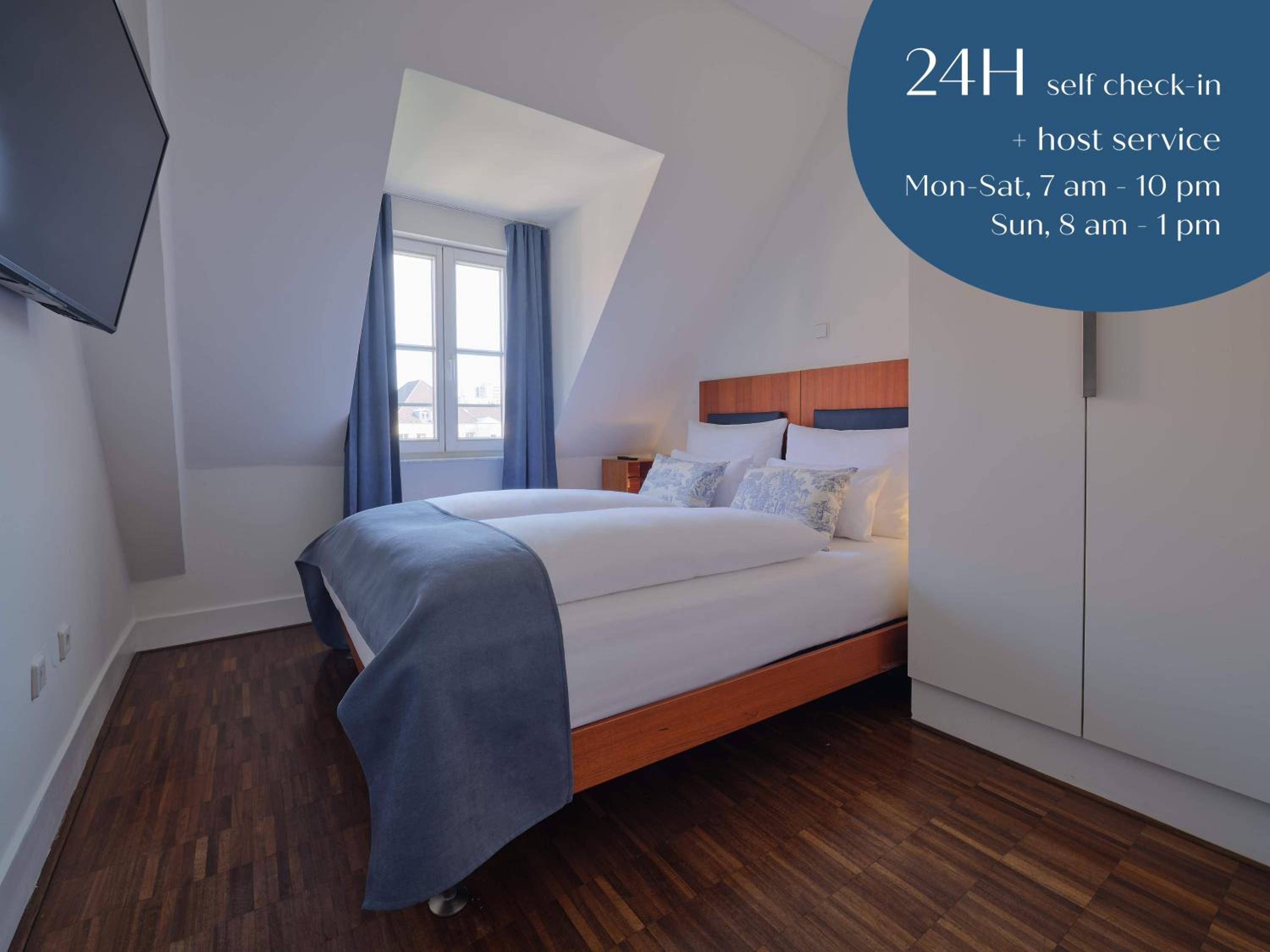 Deluxe Double Room - Photo 1